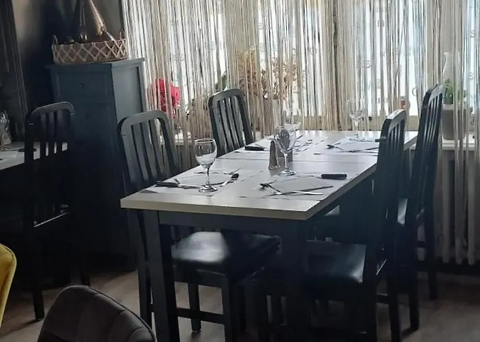 Le Saint Mary