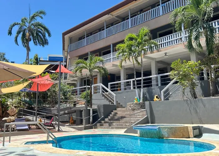 Hotel Ticozuma