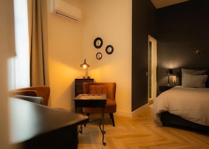 Hotel Grand Place