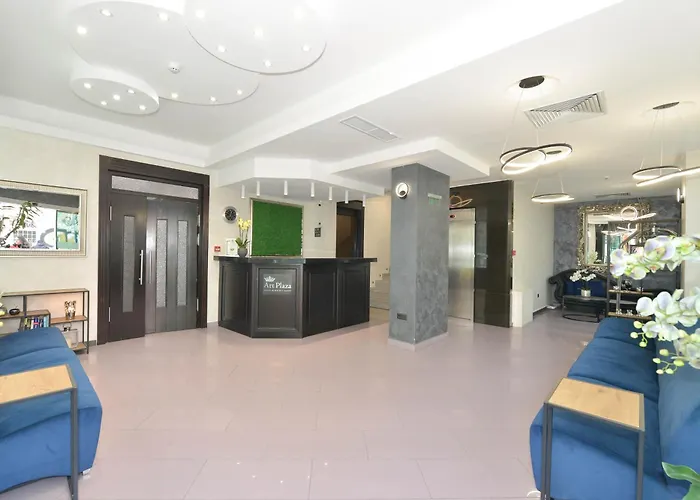 Art Plaza Hotel