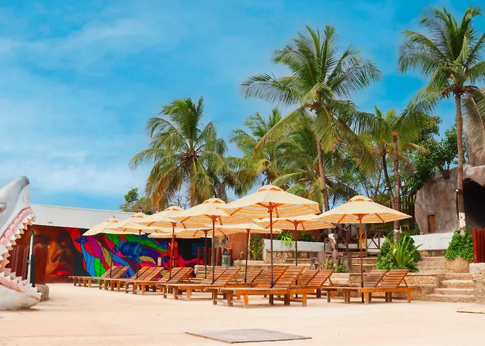 Hotel Blue Cove By On Vacation