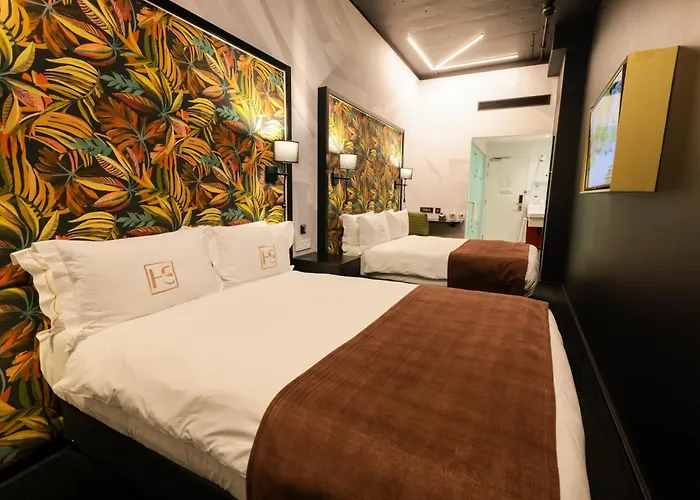 Hotel Sky