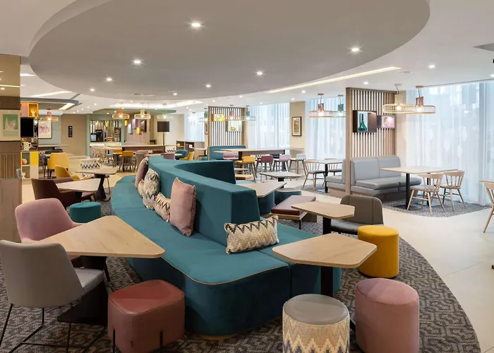 Hampton By Hilton London City