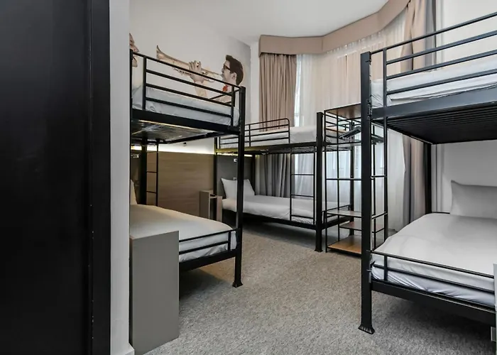 Heeton Concept Hotel - Kensington London