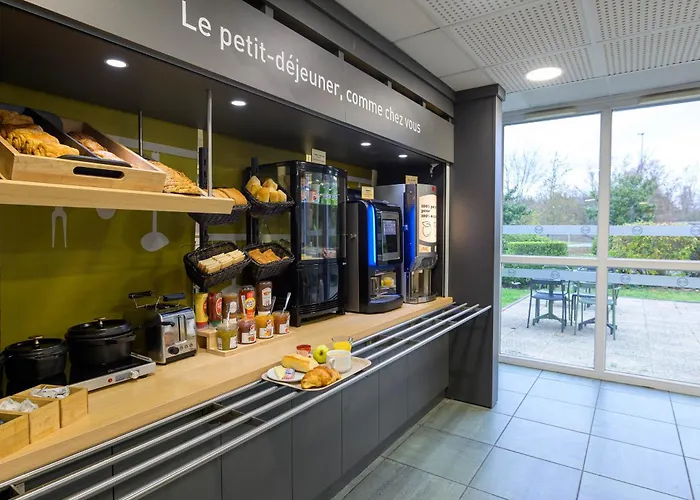 B&B Hotel Creil Chantilly