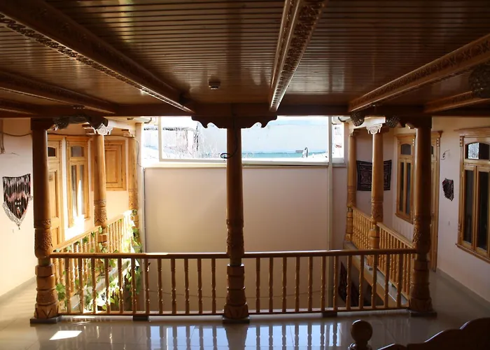 Tilyakori Hotel