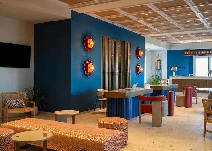 Terradamari, Tapestry Collection By Hilton