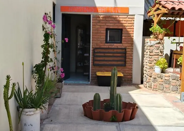 Casa Natla