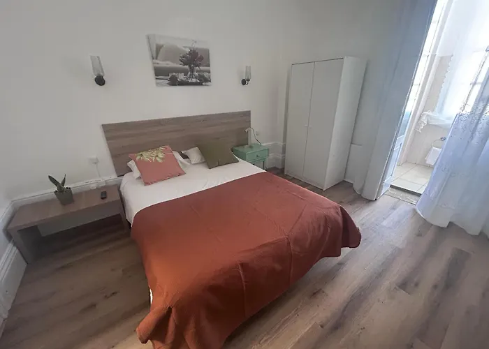 Monte Sinai Guest House Porto