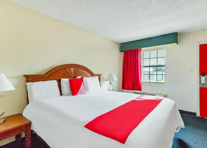 Oyo Hotel San Antonio Lackland Near Seaworld