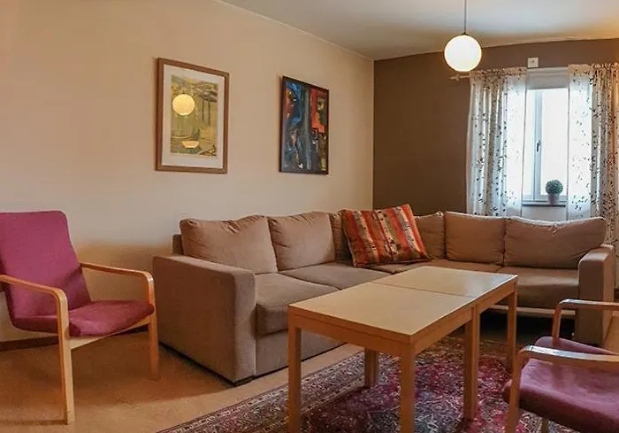 Svefi Vandrarhem - Hostel