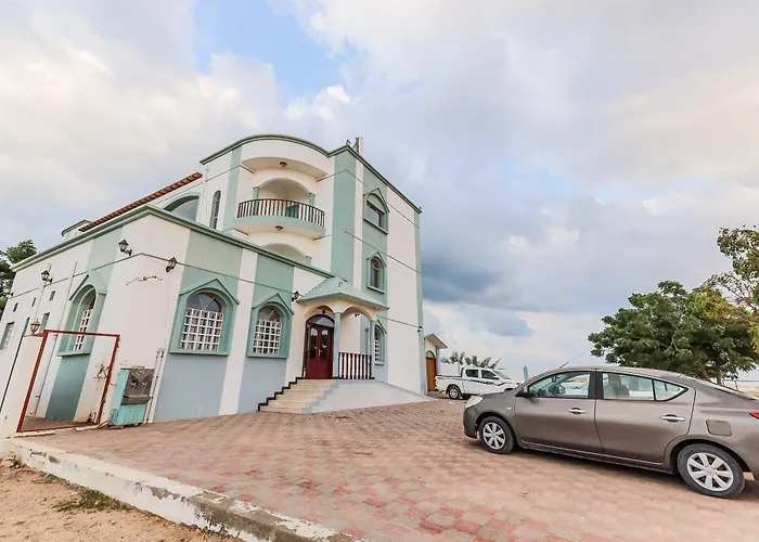 Super Oyo 110 Ras Al Hadd Guest House