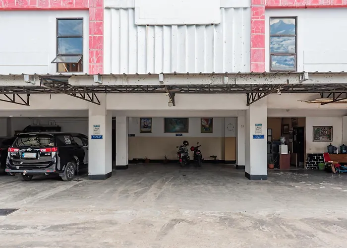 Hotel O Ilir Barar I Near Rumah Sakit Islam Siti Khadijah Formerly Maleo Hotel