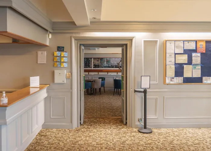 Trouville Hotel By Compass Hospitality