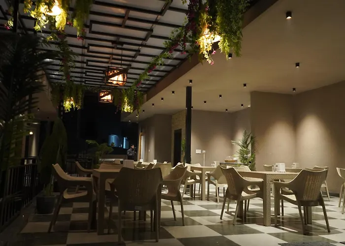 The Uptown Kingdom Luxury Homestay Near By Mukteshwar Temple