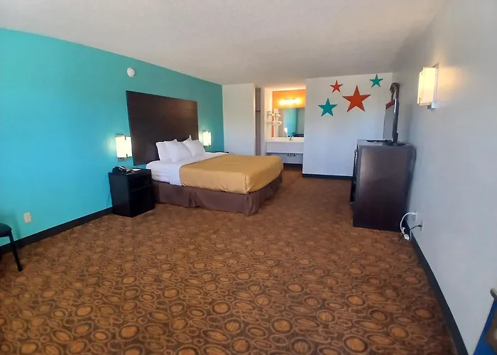 Howard Johnson By Wyndham Branson Theatre District