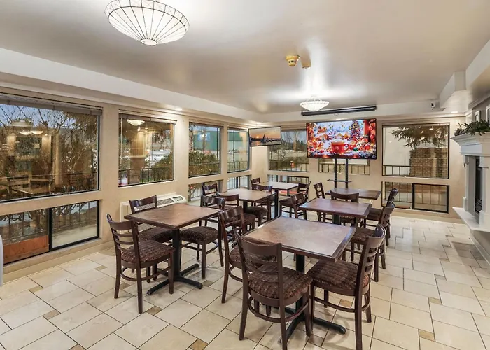 Inn At Lake Washington By Oyo I-405
