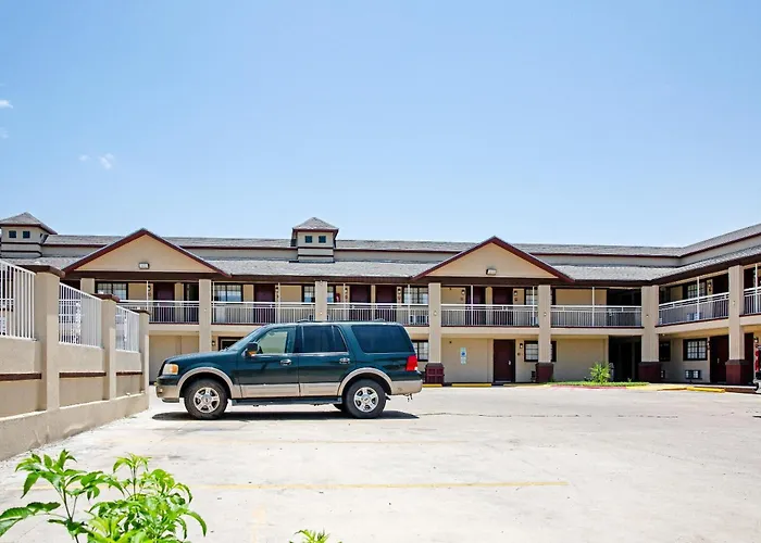 Oyo Hotel Mcallen Airport South