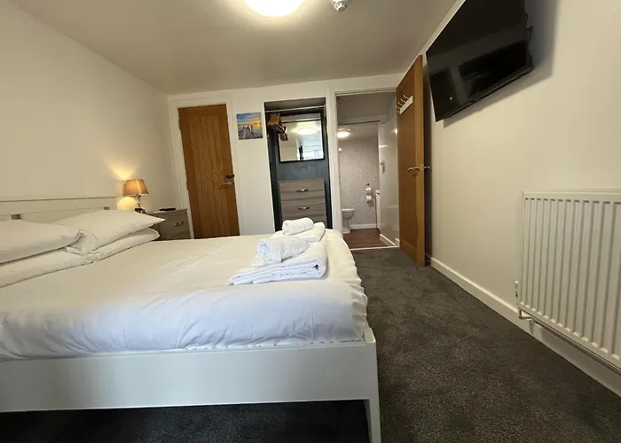 The Royal Clarence Hotel (Adults Only)