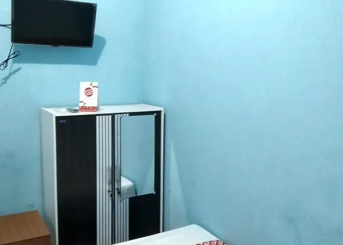 Hotel O Homestay 47 Latanete Near Living Plaza