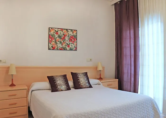 Agusti Hostal