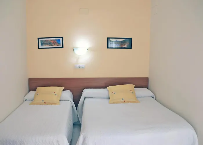 Agusti Hostal