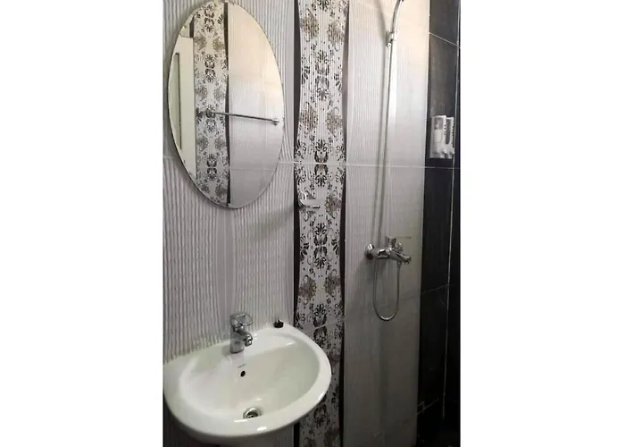 Oyo 157 Dream Barka Hotel