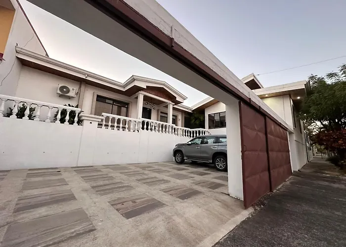 Hotel Boutique Casaguacate Close To Airport, Pedregal, Centro De Convenciones De Costa Rica