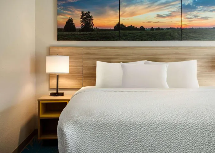 Days Inn By Wyndham Grand Island I-80