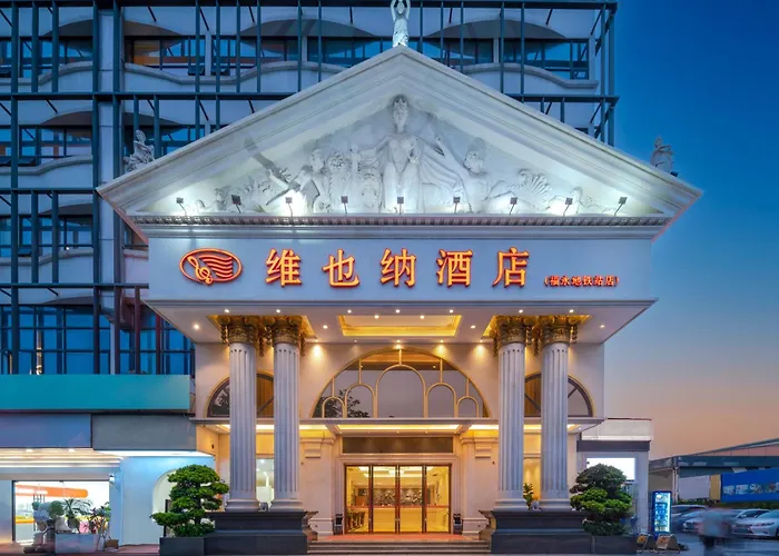 Vienna Hotel Shenzhen Fuyong Subway Station