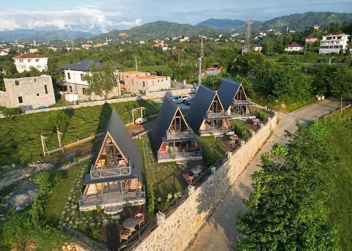 Cicek Bungalov