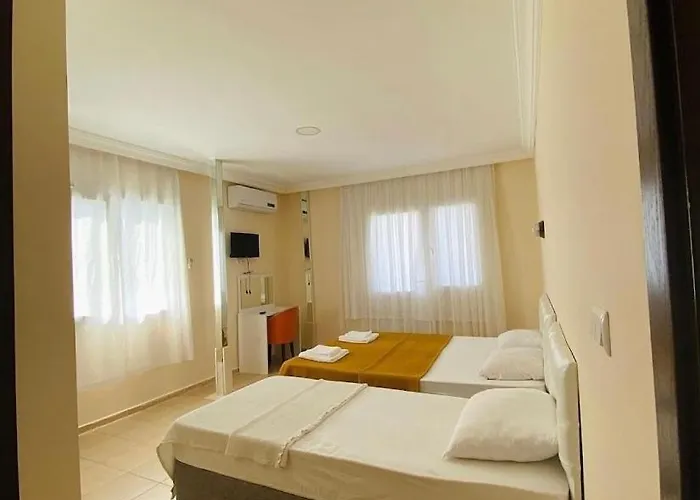 Mandarin Beach Hotel