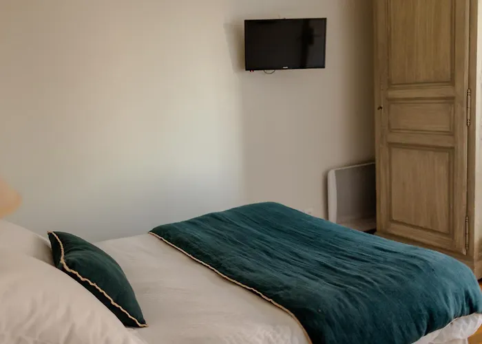 Hotel Le Chatellier - Piscine Chauffee D'Avril A Octobre