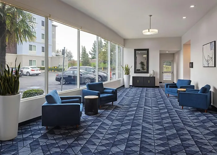 Courtyard By Marriott Sacramento Cal Expo Hotel