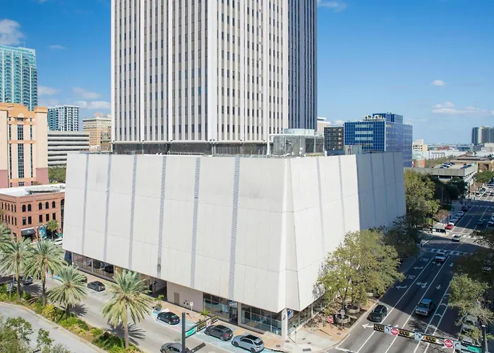 Aloft By Marriott Tampa Downtown