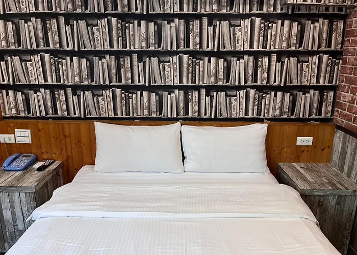 Bin Chen Business Hotel