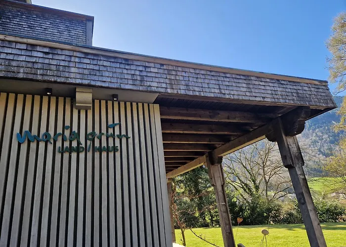 Hotel Garni Landhaus Maria Gruen
