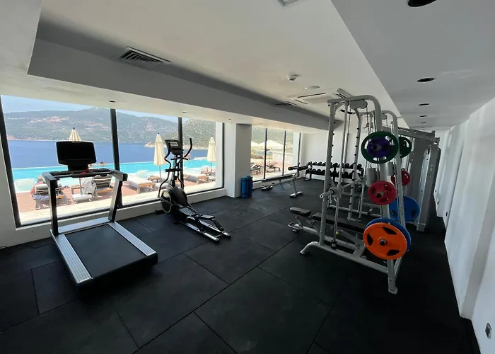 Lures Hotel