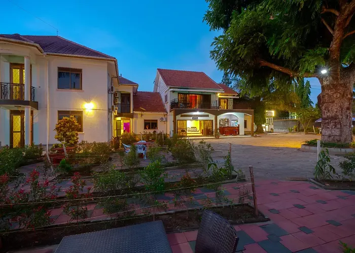 7 Days Motel Near UN Base