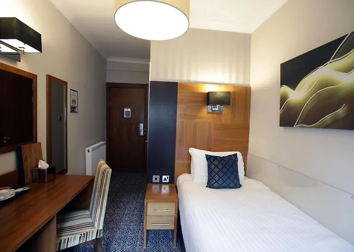 Acorn Hotel