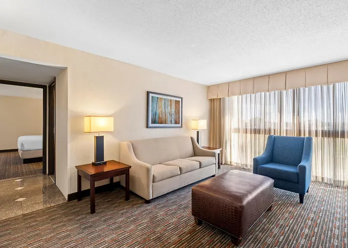 Prado Hotel By Choice Hotels