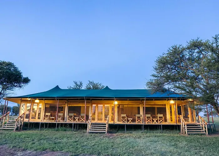 The African Kongoni Serengeti Safari Camp