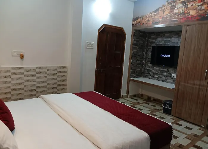 Atithi Palace Luxury Guest House