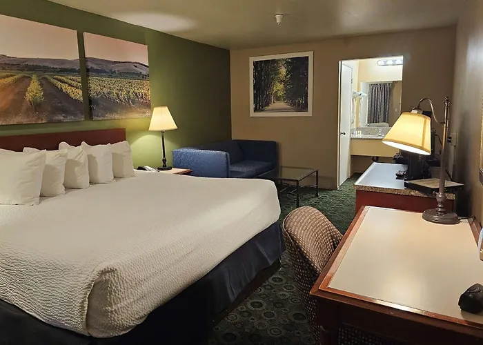 Days Inn By Wyndham Westley