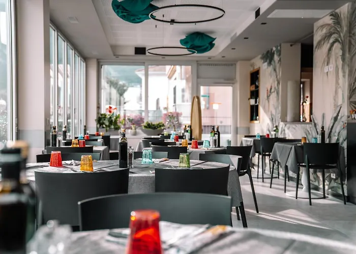 Rolly - Rooms & Restaurant