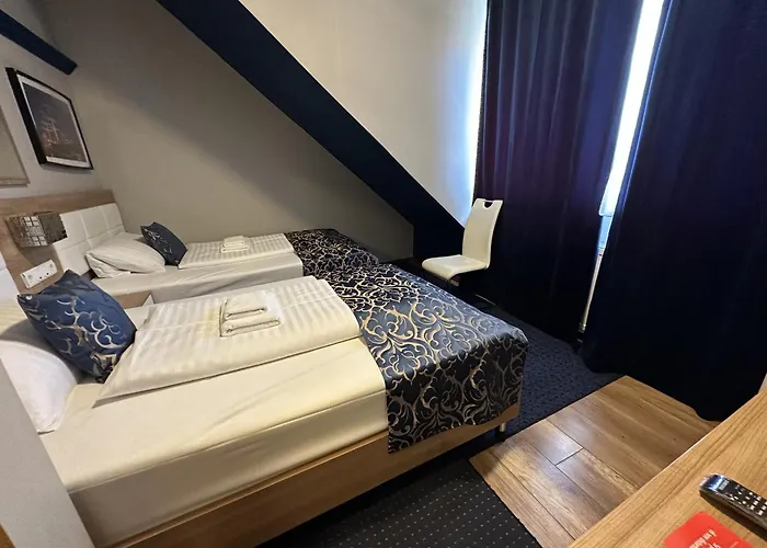 C&S Hotel