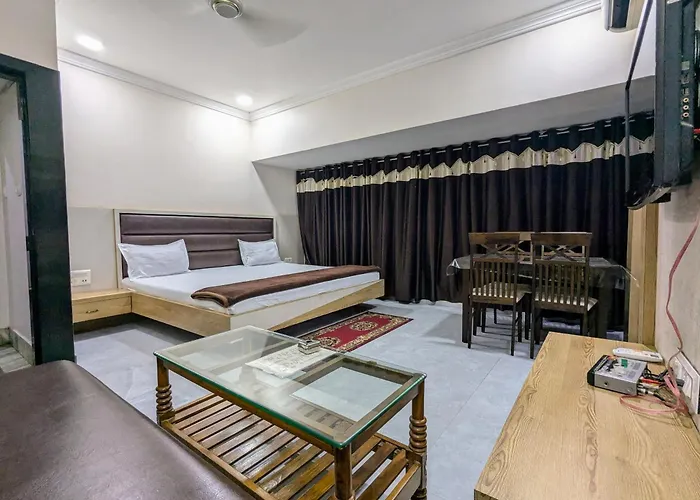 Hotel Shivneri