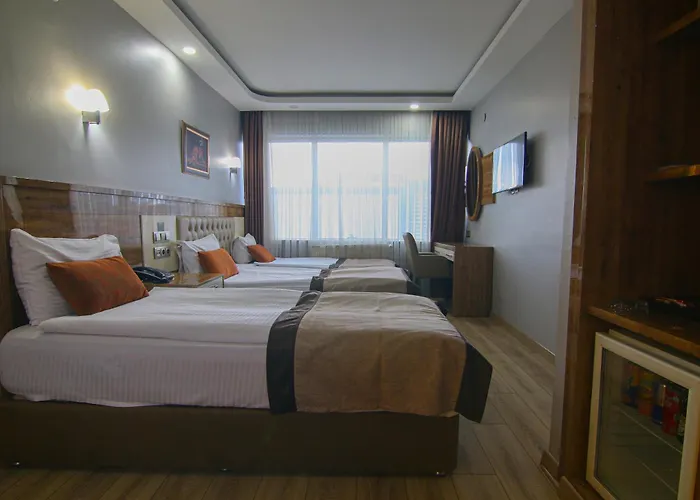 Grand Zara Hotel