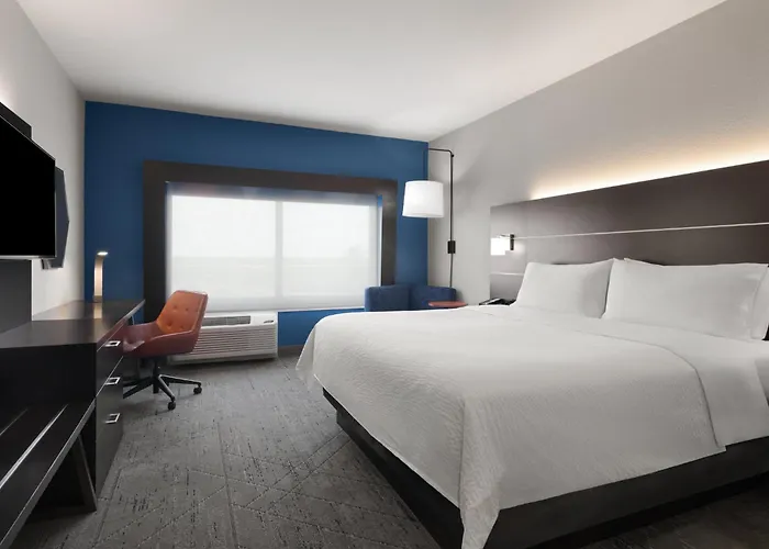 Holiday Inn Express & Suites West Memphis By Ihg