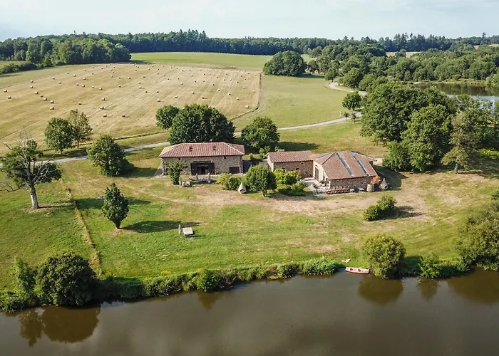 Domaine Des Etangs, Auberge Collection